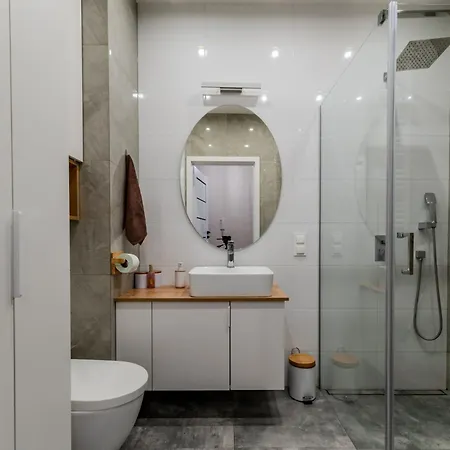 Pirat شقة أوسترودا